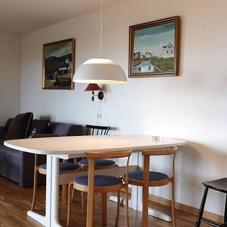 Large Apartment With Fabulous View Of Tórshavn Extérieur photo
