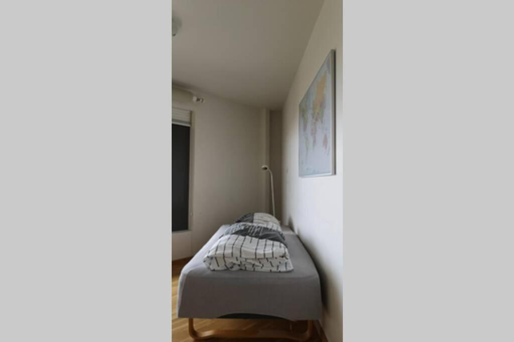 Large Apartment With Fabulous View Of Tórshavn Extérieur photo